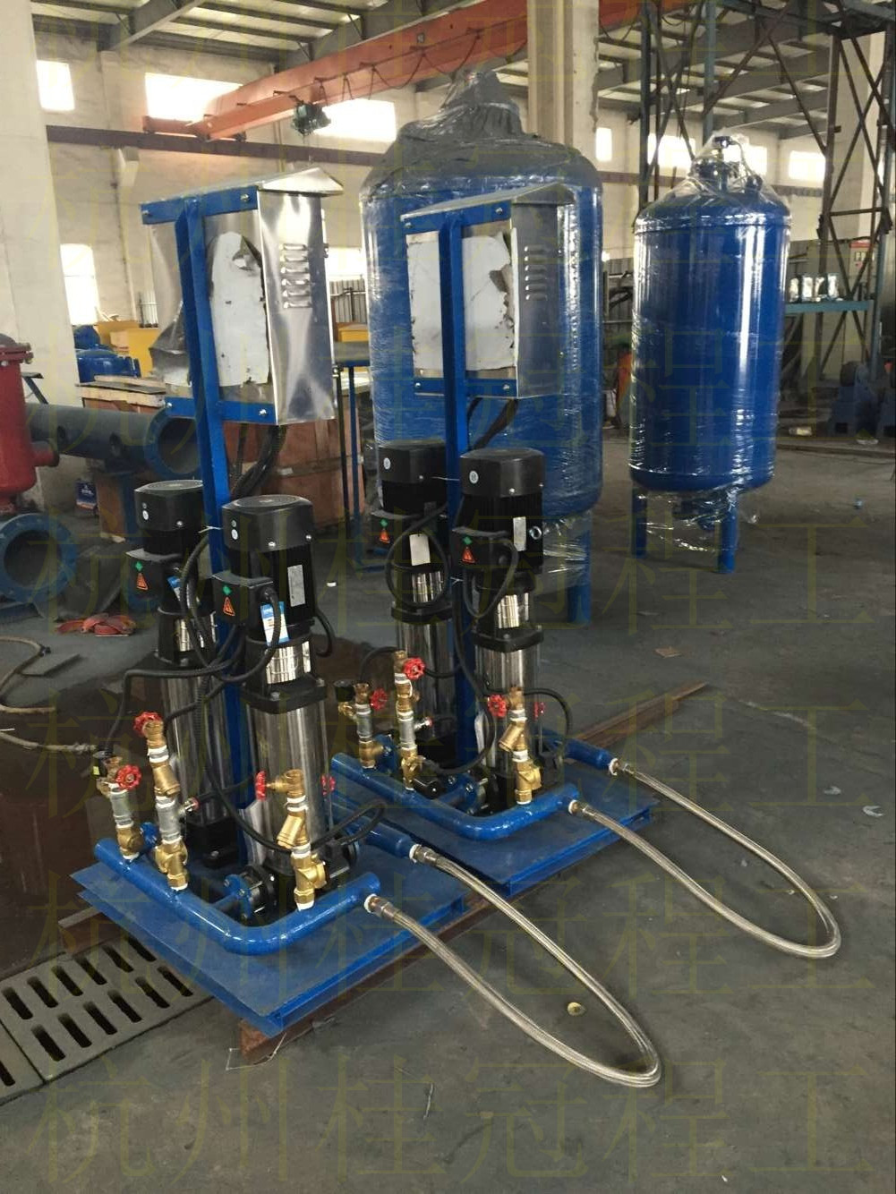 水处理系列、过滤器系列-温度缓冲罐膨胀定压补水机组